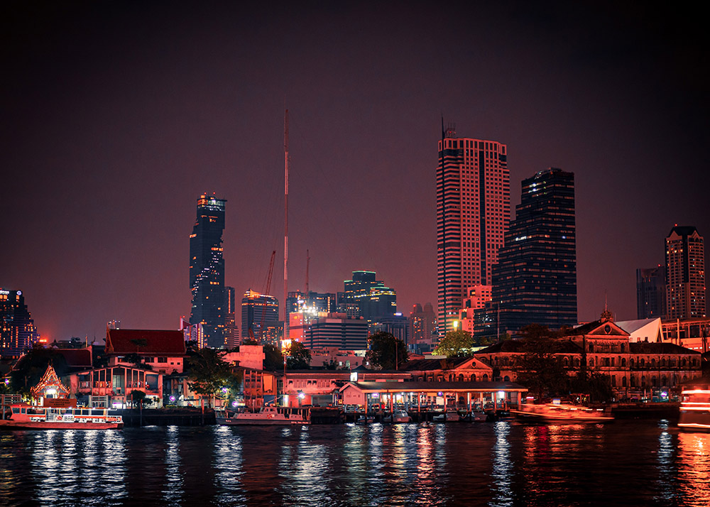 bangkok skyline at night