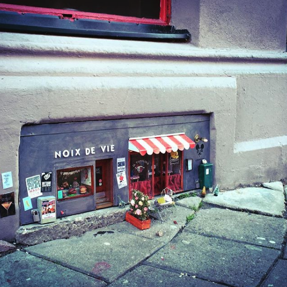 tiny mouse house in sweden