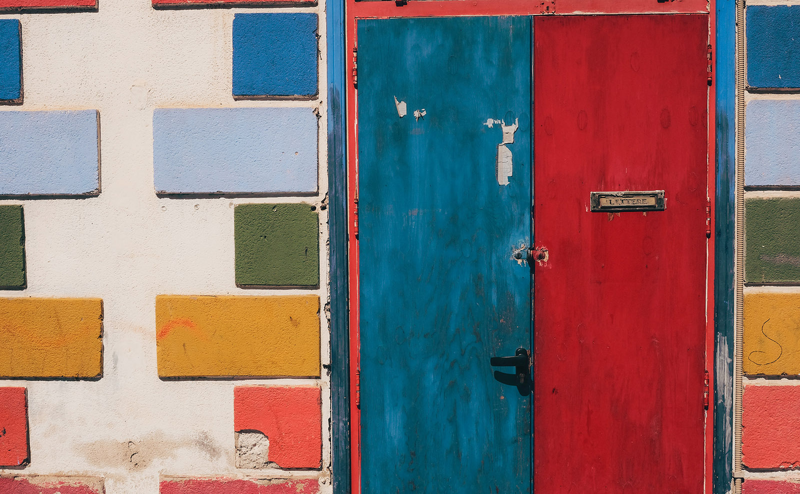 Palermo, Sicily, Ode to Bookstores, Galatea, Travel Gifts & More: Endnotes 18 November