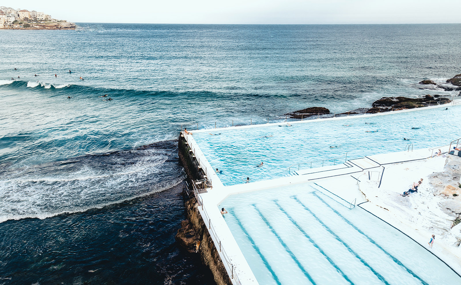 Vintage Library Pics, the Agatha Christie of Mexico, Staycationing & More: Endnotes 31 July