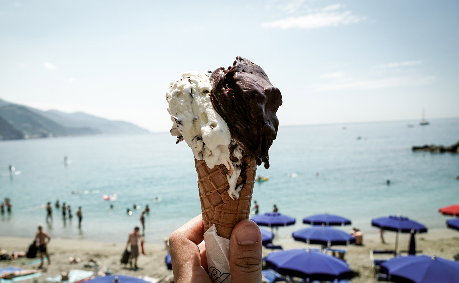 Ice Cream, Murdery Victorians, Garlic Drama, Campfire Stories & More: Endnotes 27 May