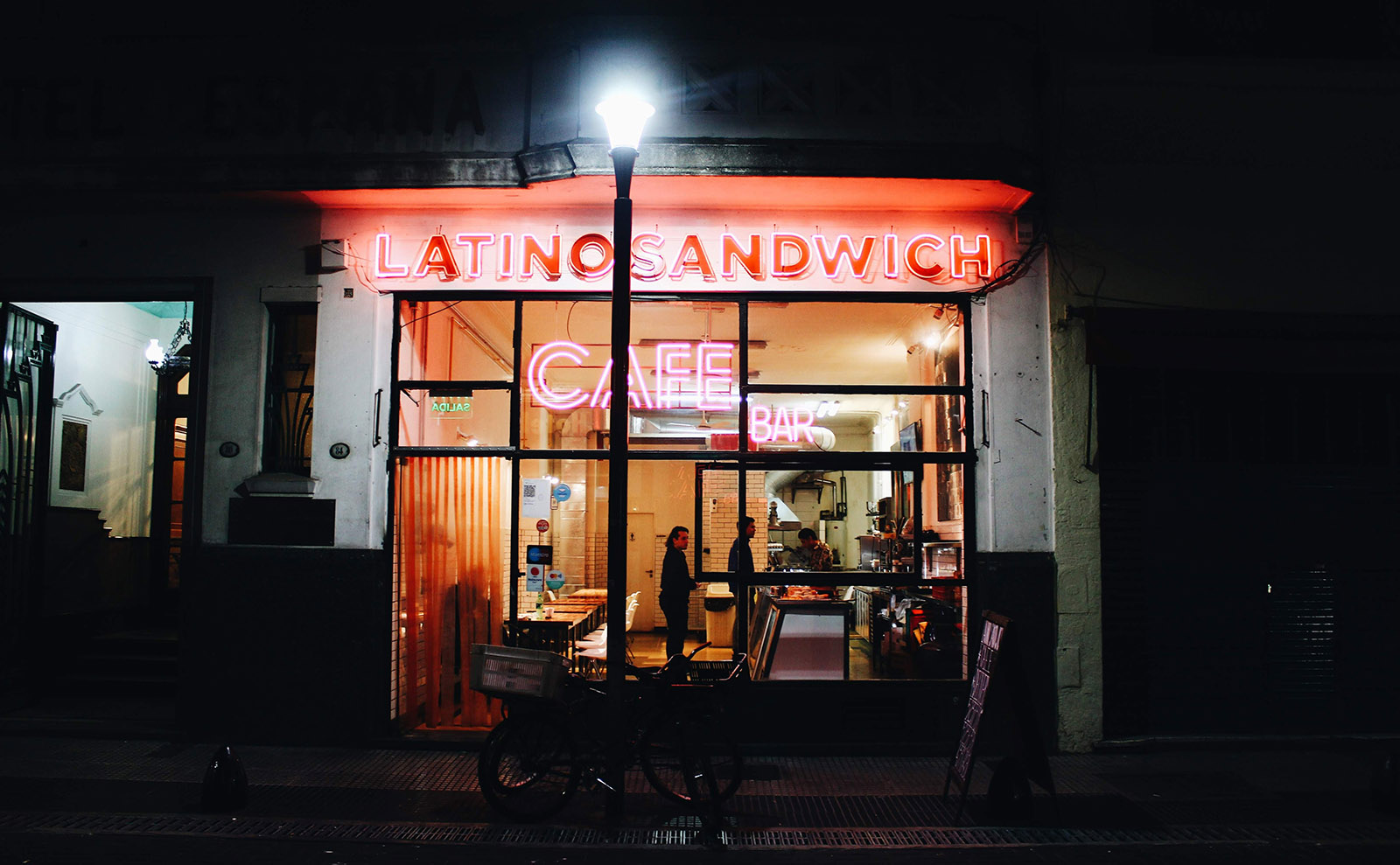 Buenos Aires, Sanditon, Indie Bookshops, Gothic Cornwall & More: Endnotes 14 May