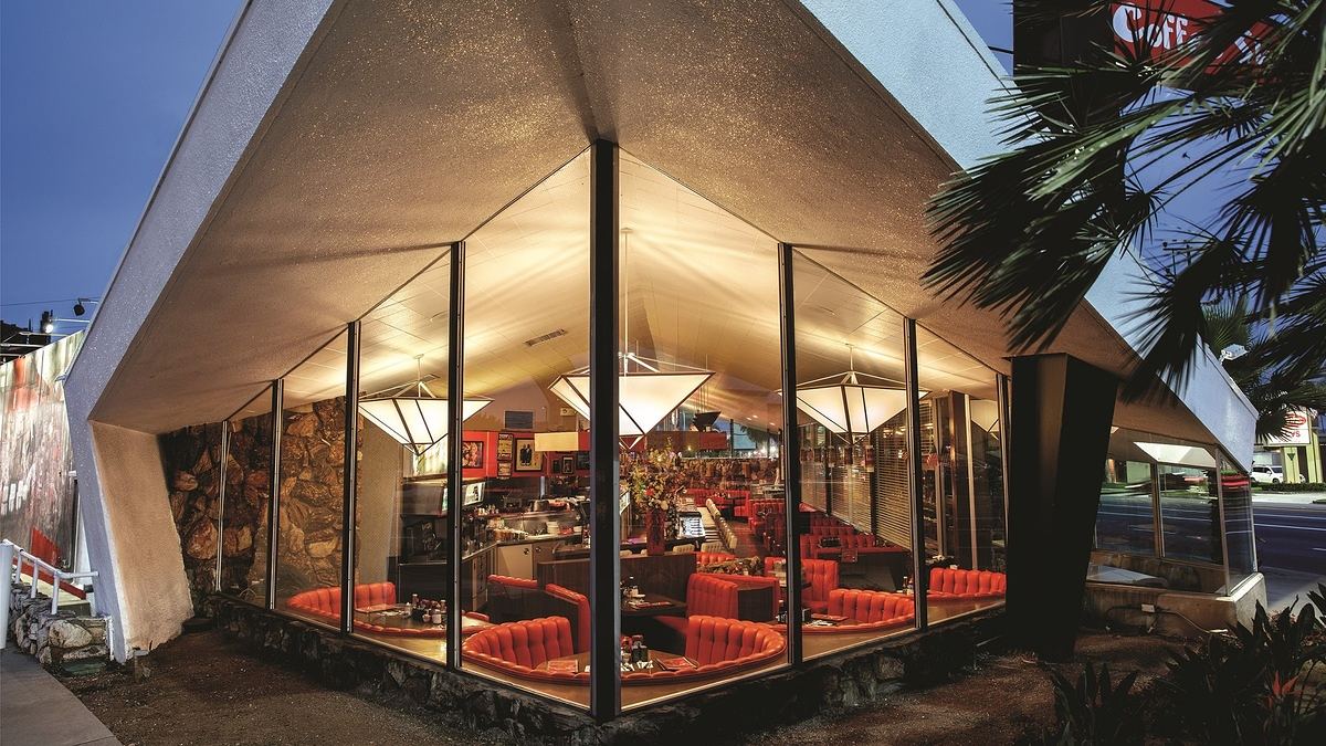 Tynska Literary Cafe