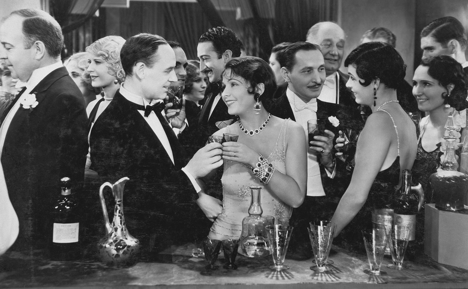 Hello 2023, Victorian Traditions, Poetry Podcast, Food Movies & More: Endnotes 30 December