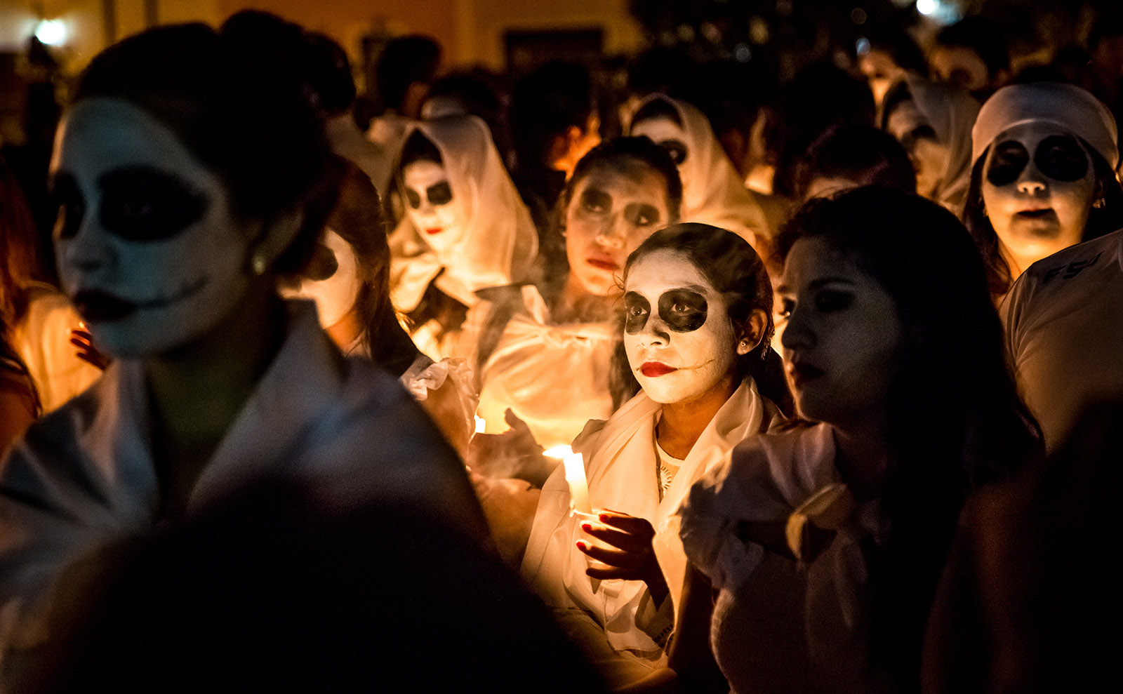 Day of the Dead, Literary Destinations, Budapest Inspiration & More: Endnotes 30 October