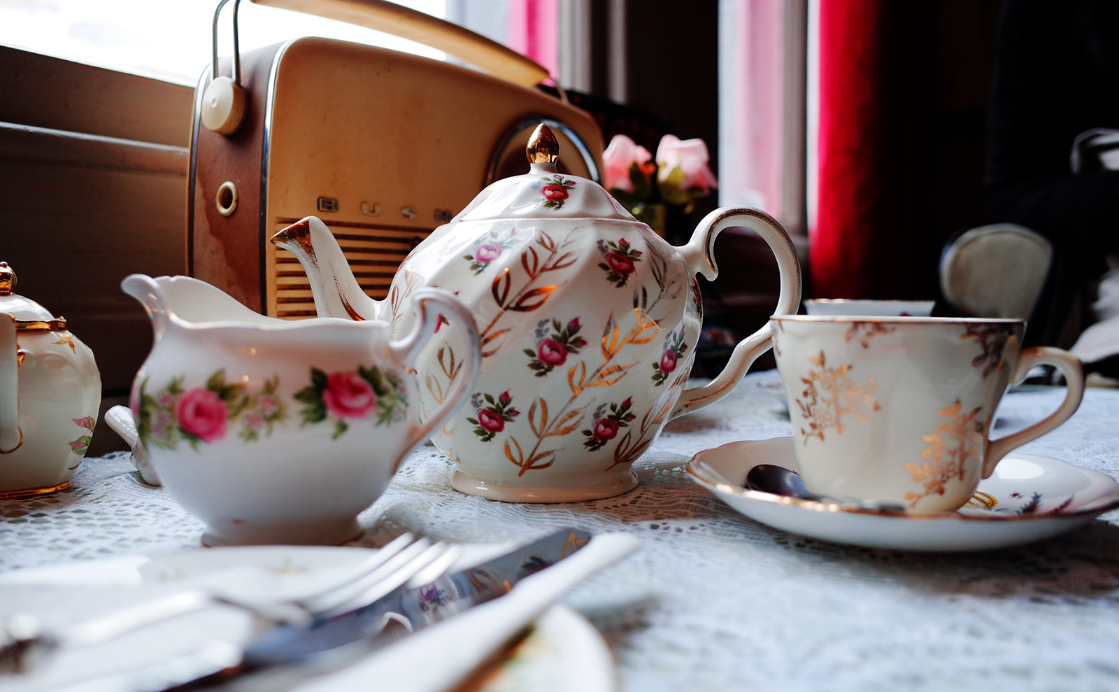 Tea Around the World, Edward Gorey's Lists, Mrs. Dalloway & More: Endnotes 24 April