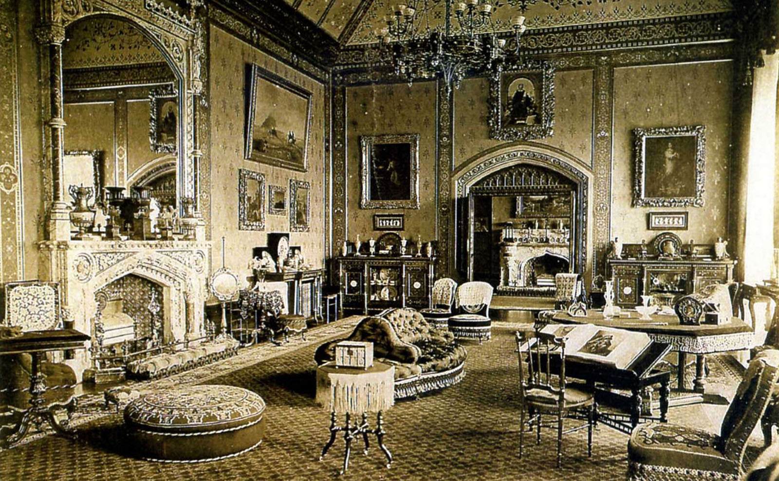 It's Moxie, Mayhem, and Murder in Victorian London with 'A Murderous Relation'