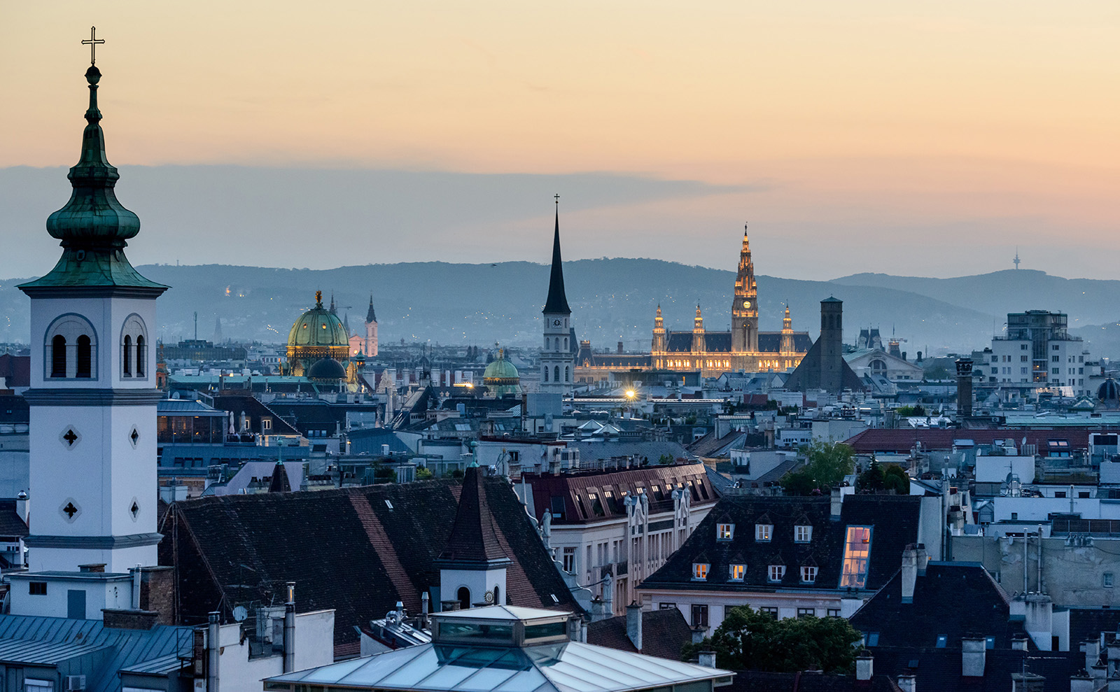 Sneak Into Tel Aviv, Vienna, London, Paris, and More With Super-Spy Gabriel Allon