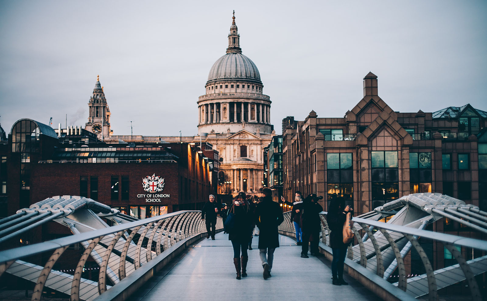 These 12 Instagram Accounts Will Make You Want To Visit London Right Now