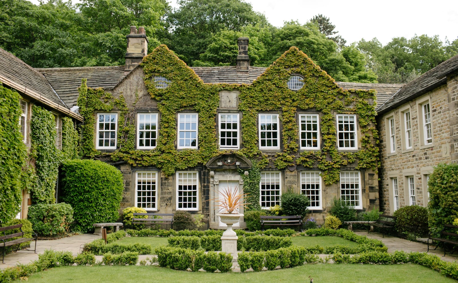 SSoP Podcast Episode 72 — Manor House: The Fall of the House of... Almost Everyone, Really