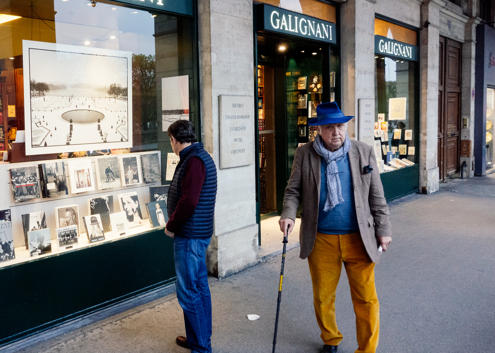 front window of librairie galignani