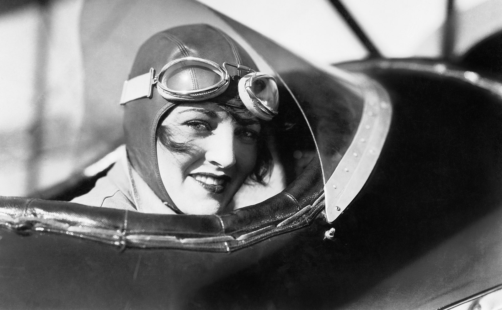 Plunge into Espionage and Romance in Post-WWII Paris and London with 'Spitfire'